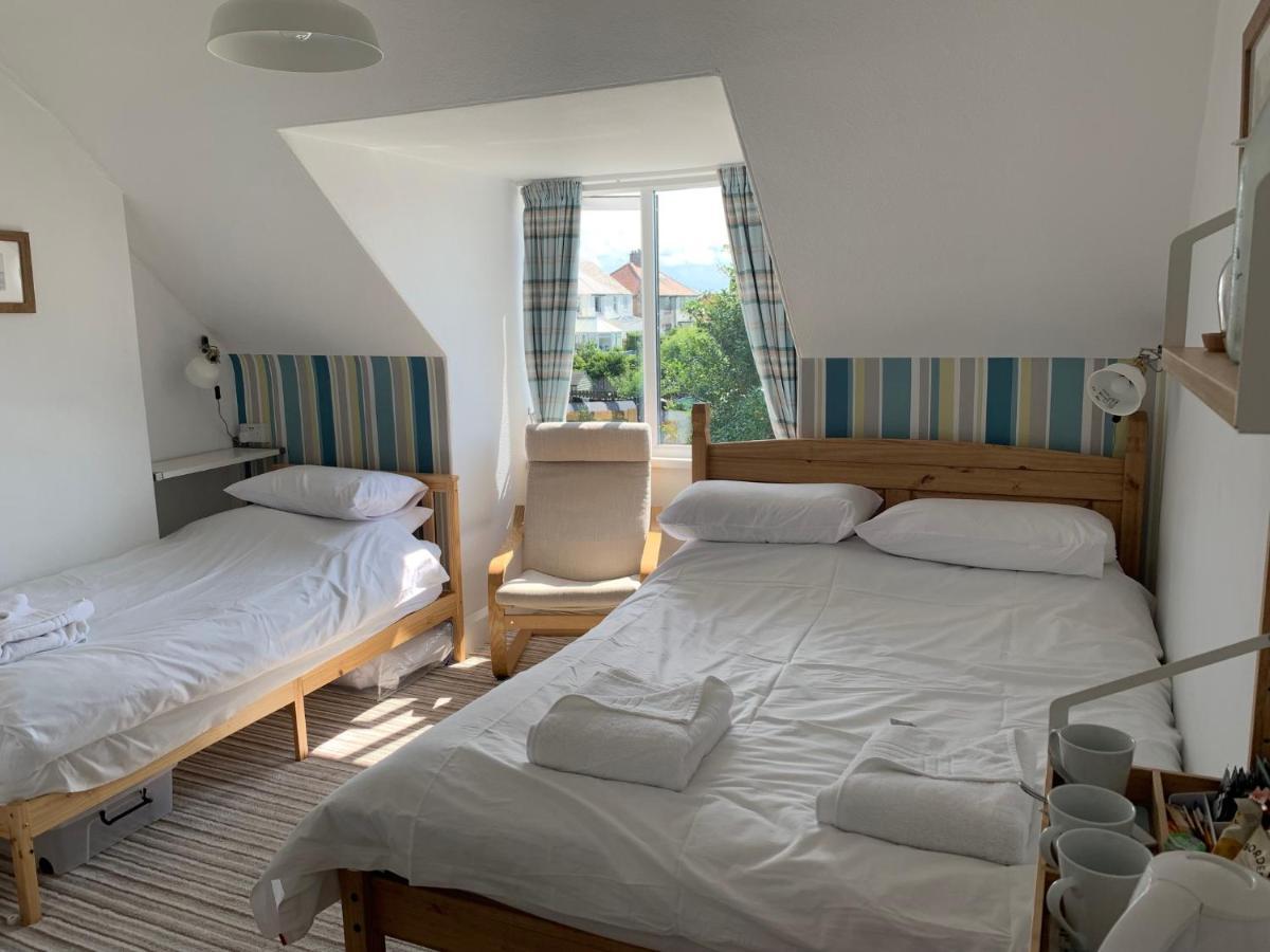 Bed and Breakfast Holly Trees à Seahouses Extérieur photo