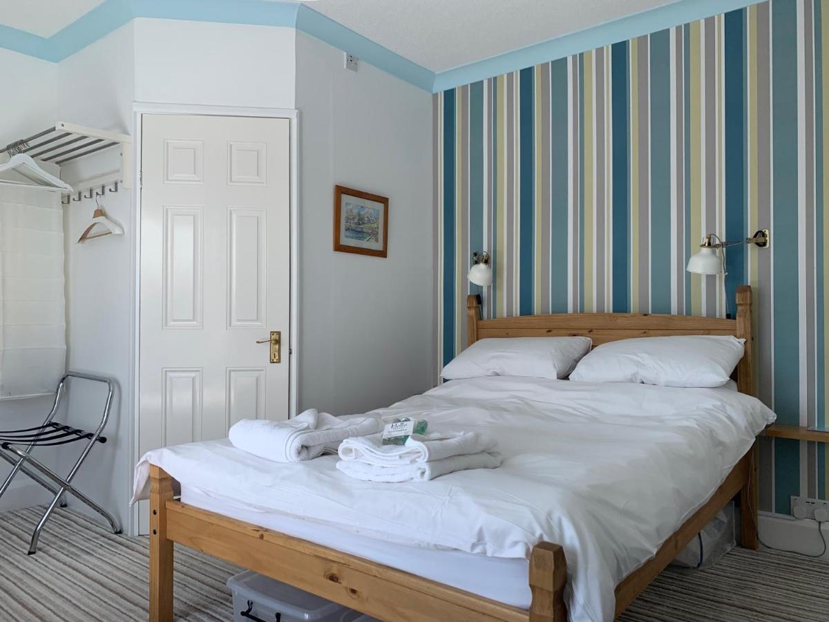Bed and Breakfast Holly Trees à Seahouses Extérieur photo